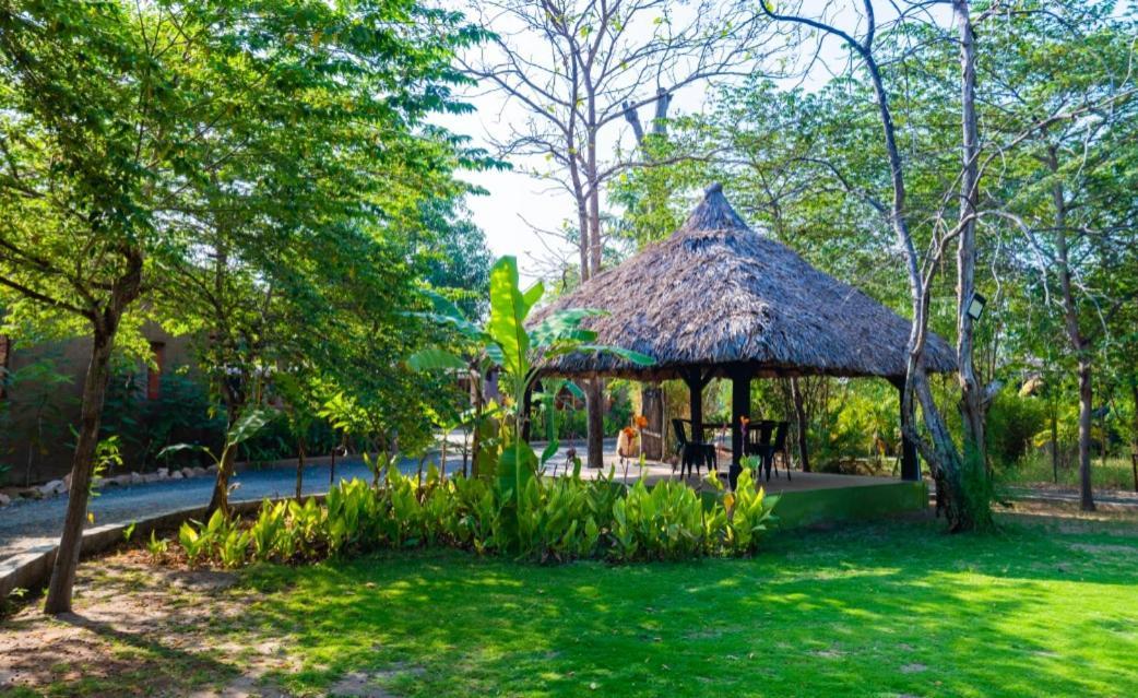 Mayur The Karma Hotel Seoni  Ngoại thất bức ảnh